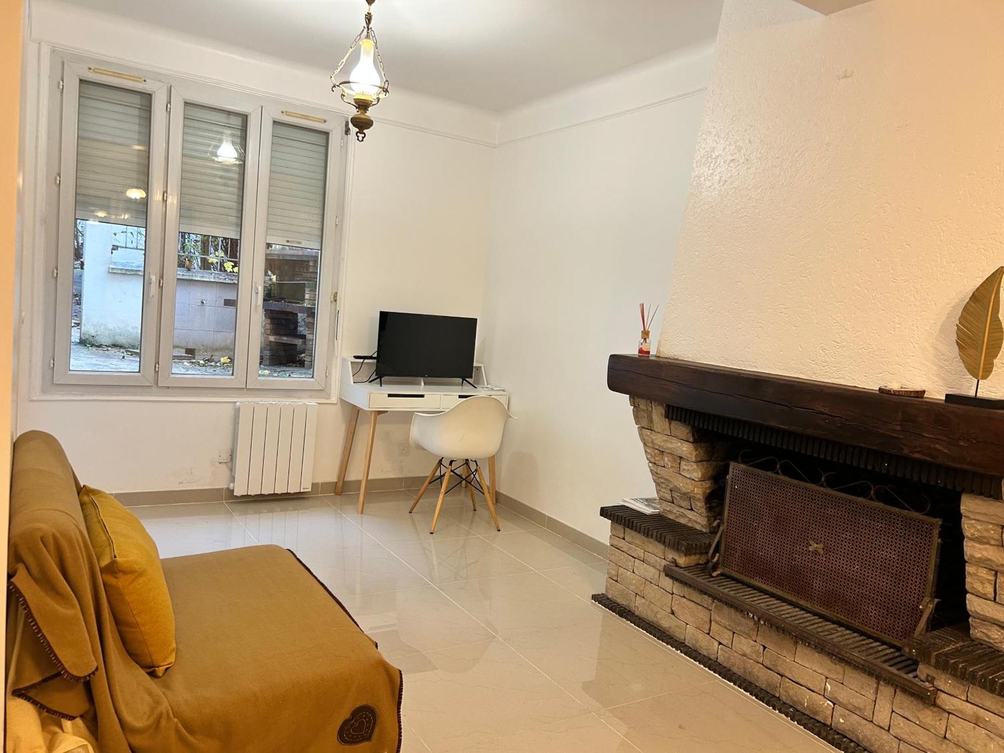 Grand Logement Centre Ville Massy มัสซี ภายนอก รูปภาพ